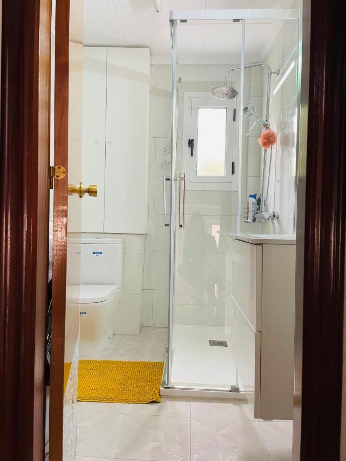 Cozy 2-Bedroom Serviced Apartment With Netflix Sagunto Extérieur photo